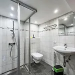 Haeuschen Am Waldrand By Interhome Ferienhaus *