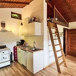 בית נופש Haeuschen Am Waldrand By Interhome אננהיים