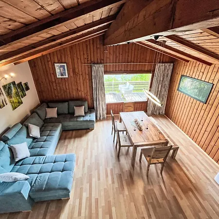 Holiday home Haeuschen Am Waldrand By Interhome